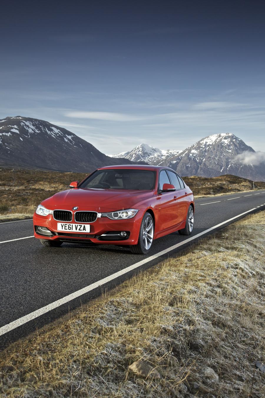  BMW 320d Sport 2012 года  (UK) (фото 19 из 28)